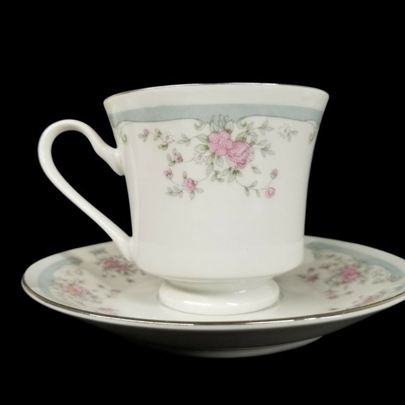 H Fine China Teacup and Saucer Floral Flowers Pink Blue Cup & Saucer Pastel - Picture 1 of 6